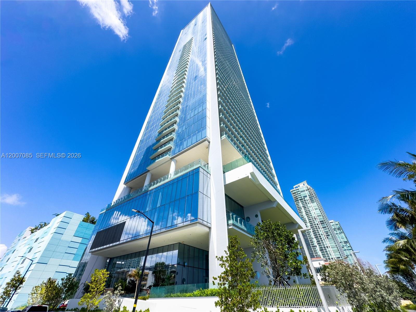 ESCOTTONIA PARK - Residential