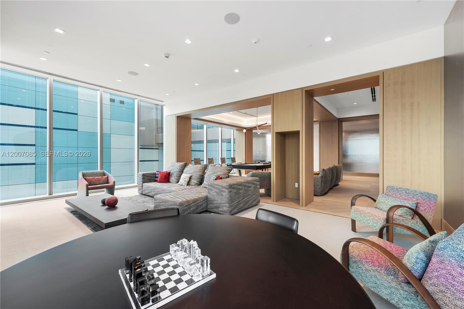 ESCOTTONIA PARK - Residential