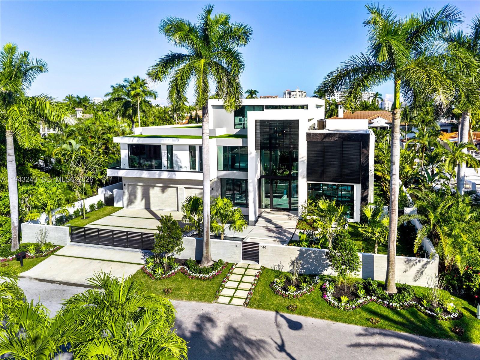 CORAL ISLES - Residential