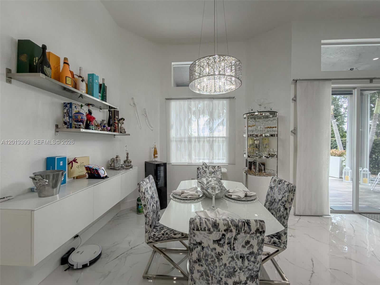RESERVE AT HUNTINGTON 174 - Residential