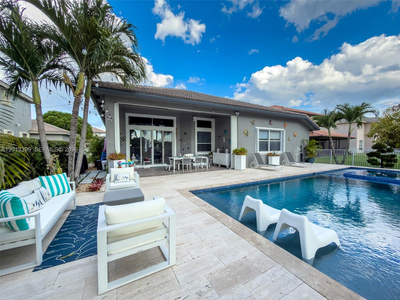 RESERVE AT HUNTINGTON 174 - Residential