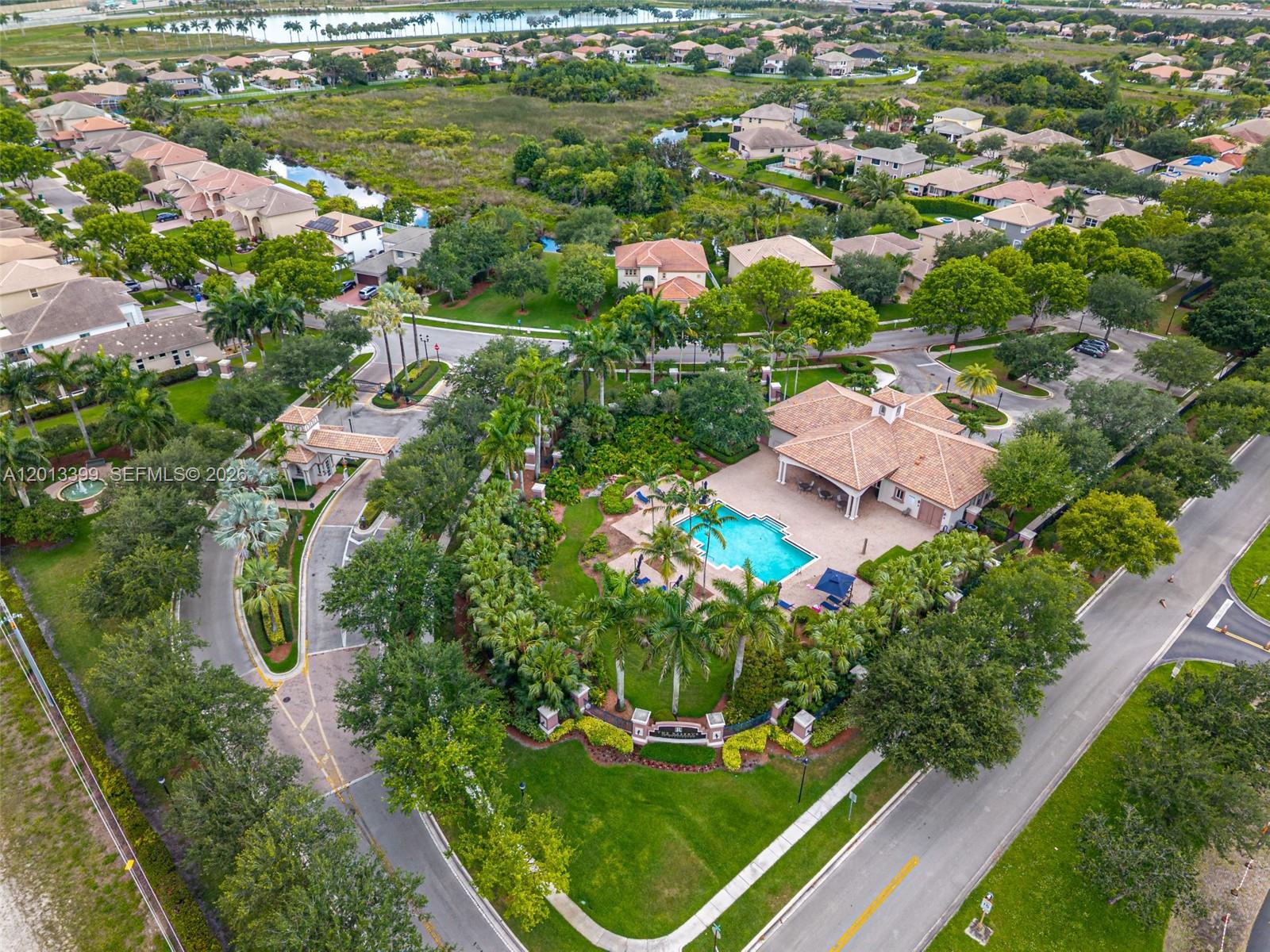 RESERVE AT HUNTINGTON 174 - Residential