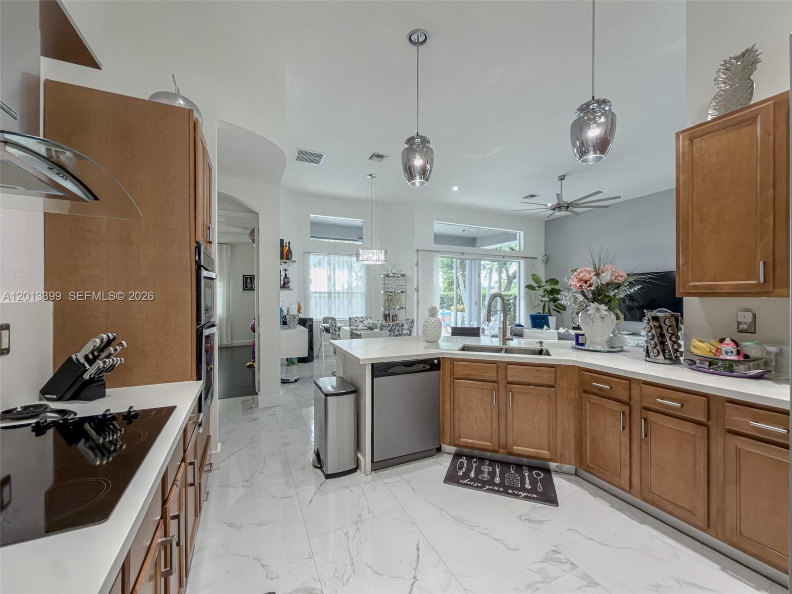RESERVE AT HUNTINGTON 174 - Residential
