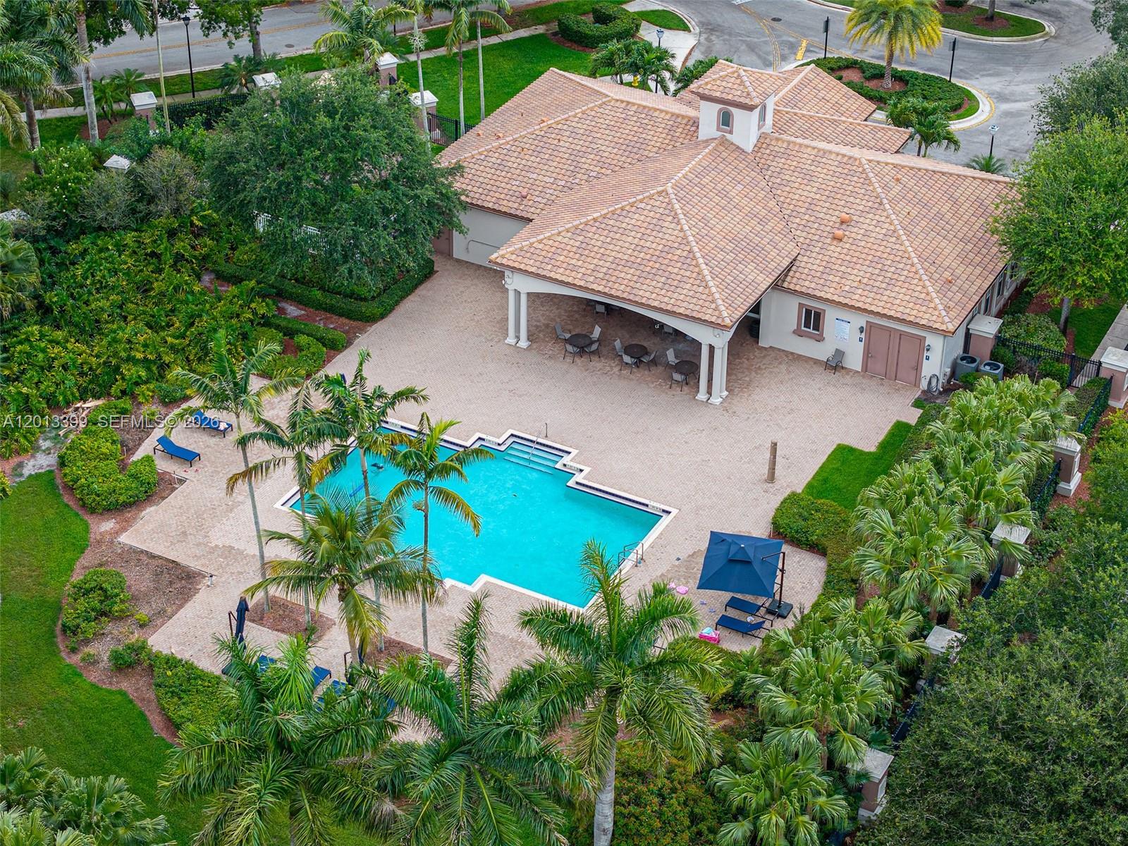 RESERVE AT HUNTINGTON 174 - Residential