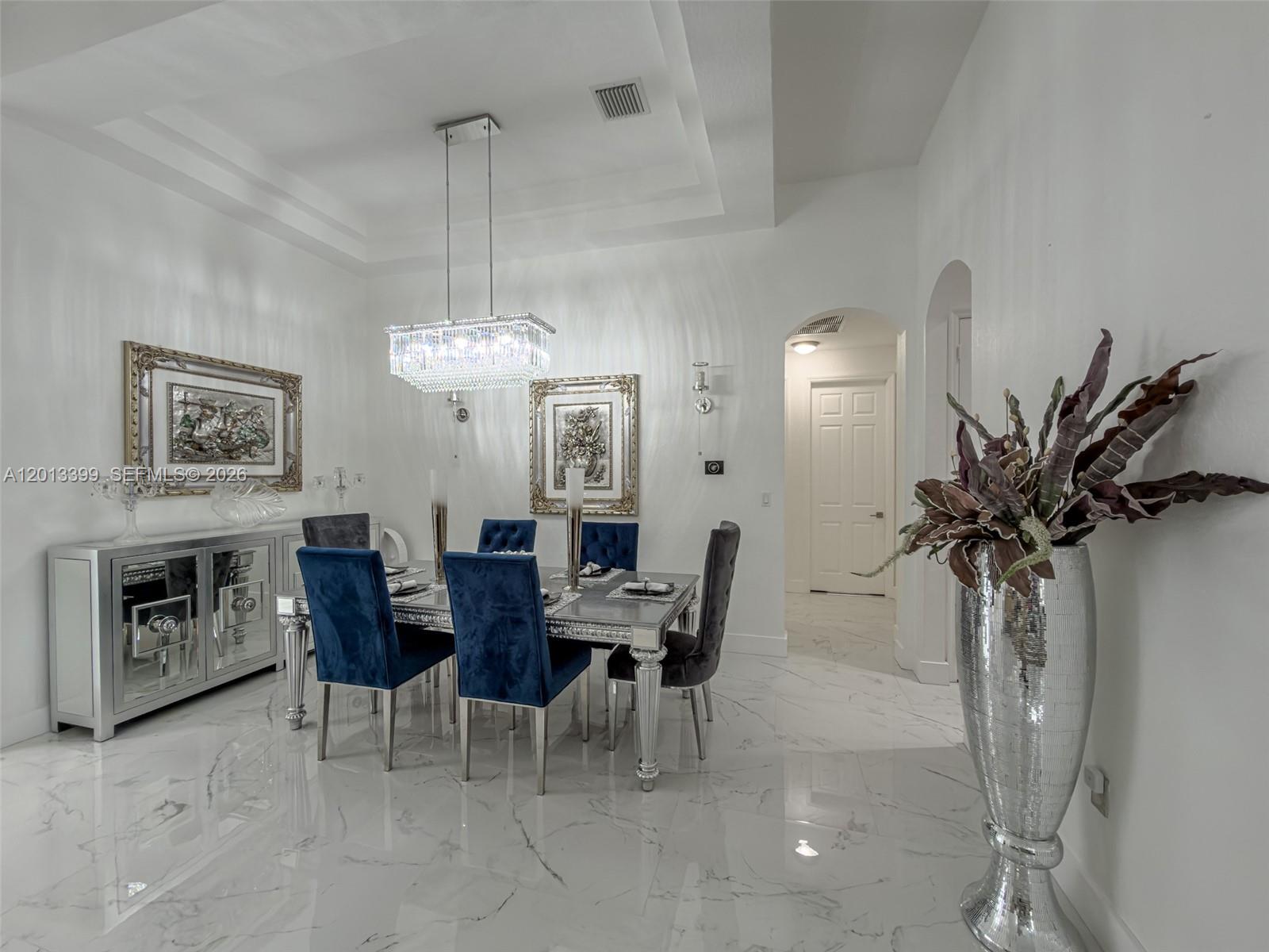 RESERVE AT HUNTINGTON 174 - Residential