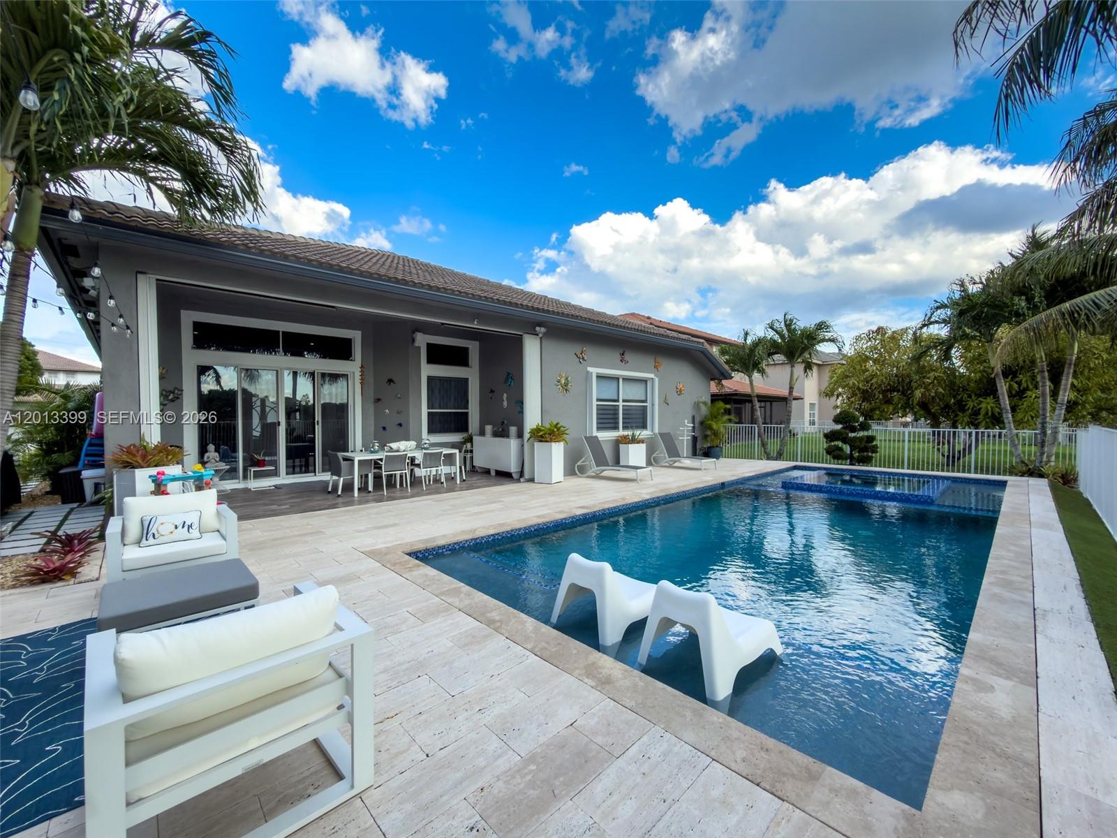 RESERVE AT HUNTINGTON 174 - Residential