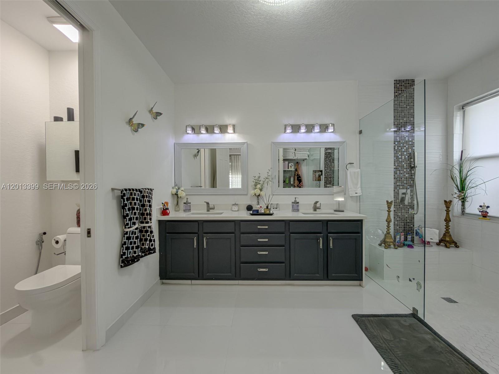 RESERVE AT HUNTINGTON 174 - Residential