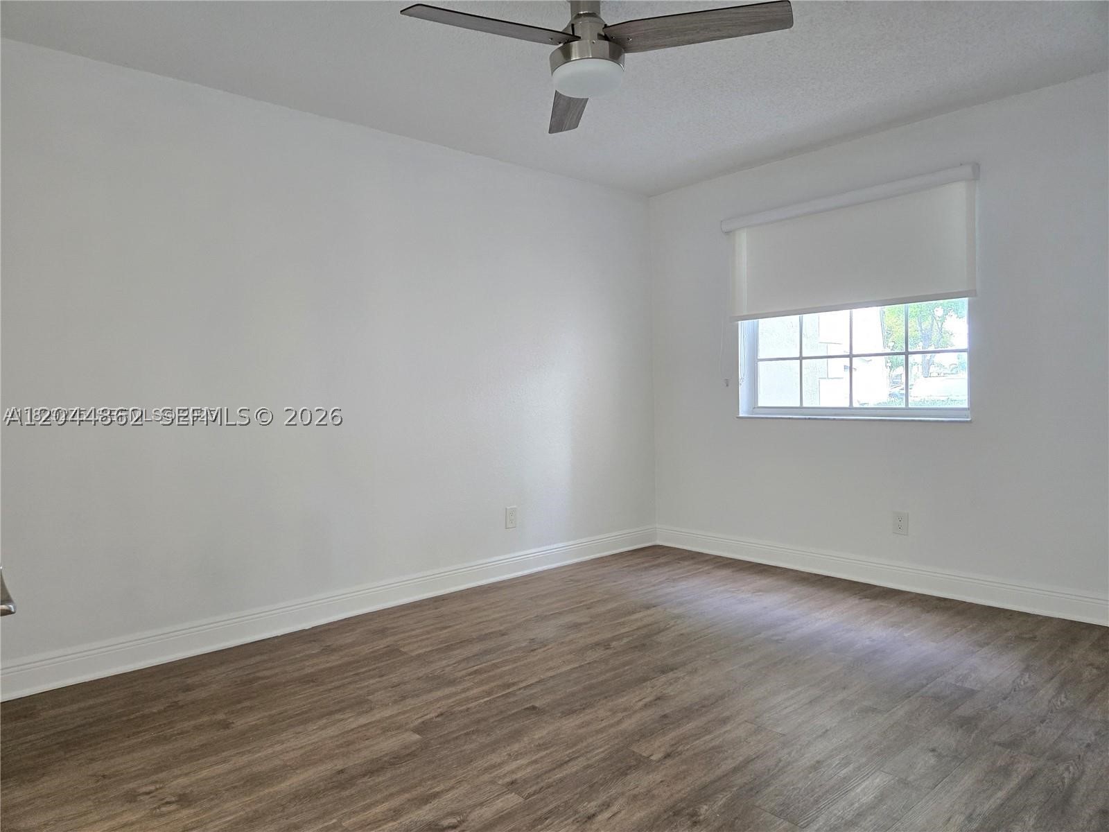 LAKEVIEW CLUB CONDO - Residential Lease