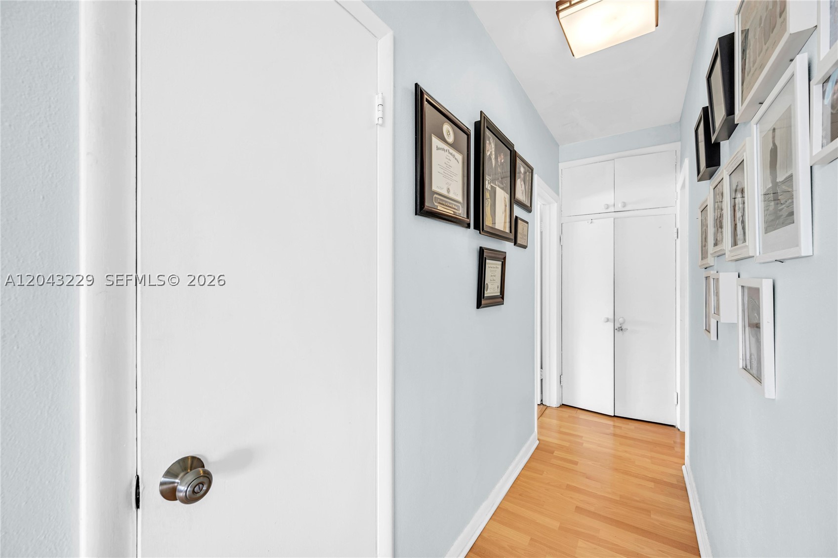 HARBOUR POINT CONDO - Residential