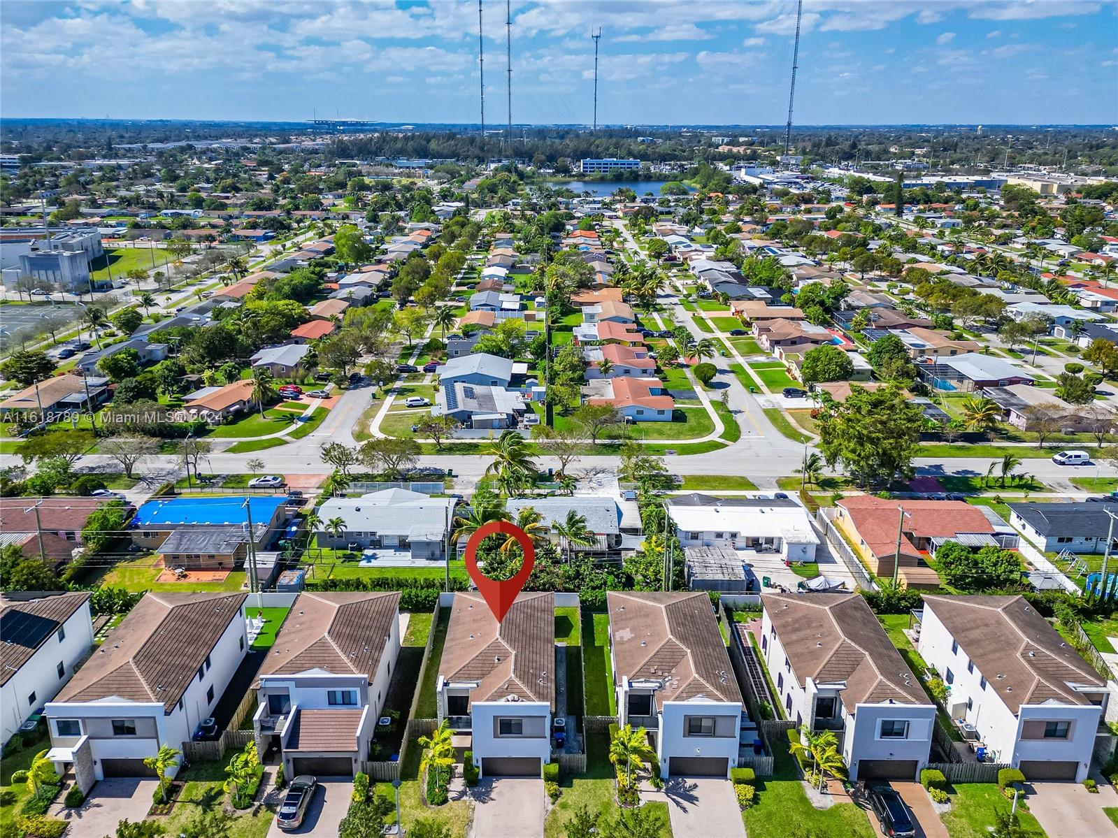 VIA VENTURA NEIGHBORHOOD - Residential
