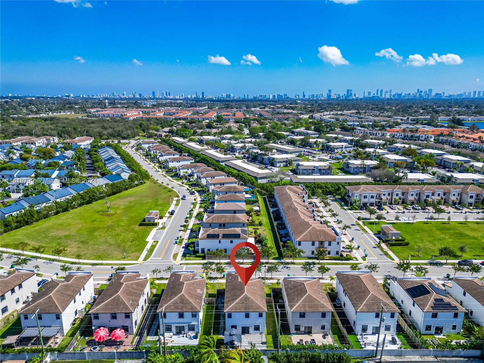 VIA VENTURA NEIGHBORHOOD - Residential