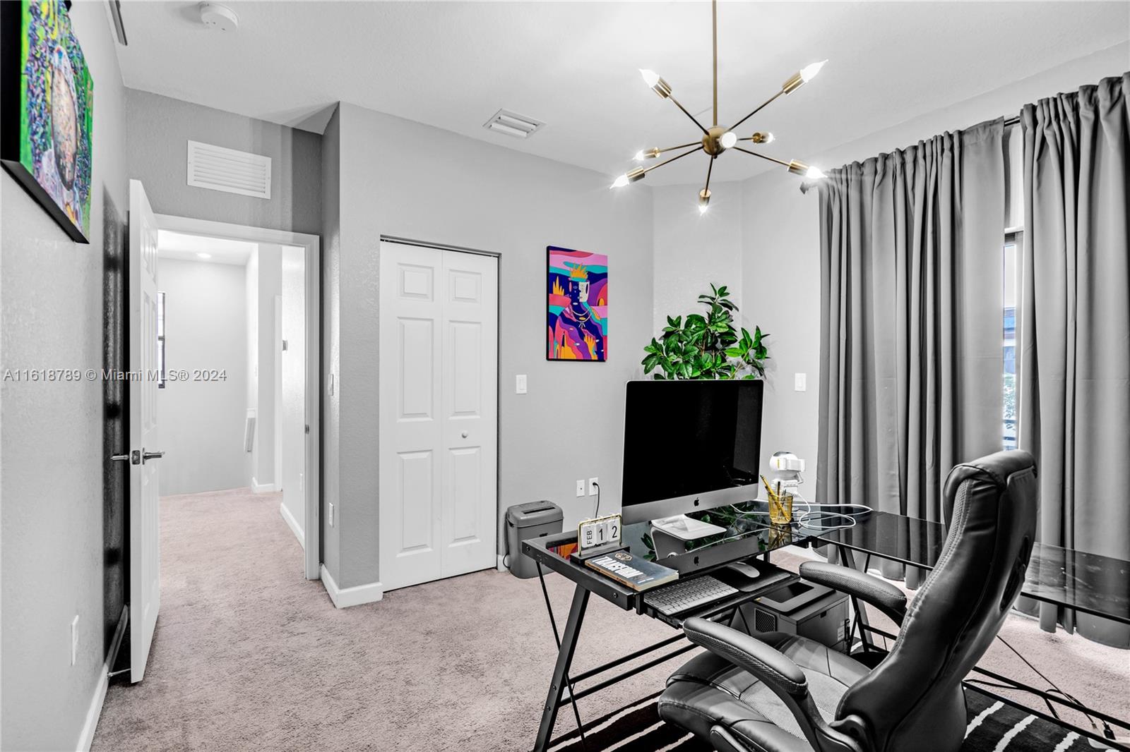 VIA VENTURA NEIGHBORHOOD - Residential