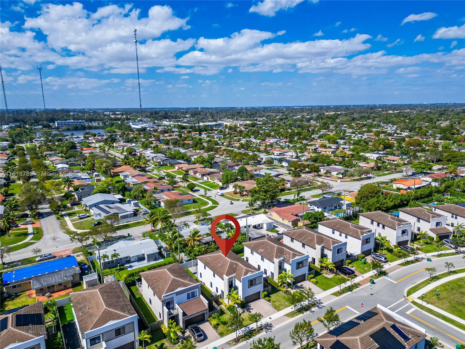 VIA VENTURA NEIGHBORHOOD - Residential