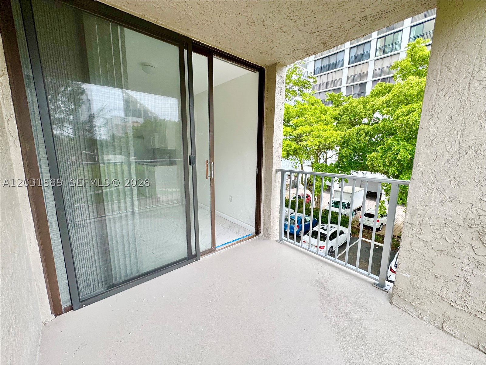 FAIRVIEW HOUSE CONDO - Residential