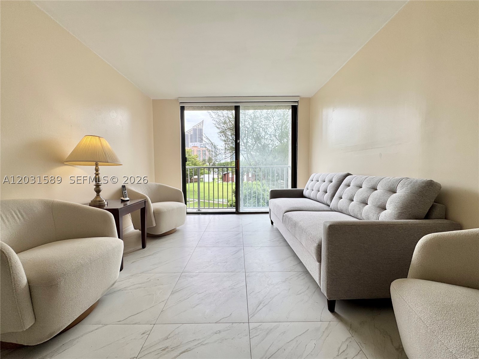 FAIRVIEW HOUSE CONDO - Residential