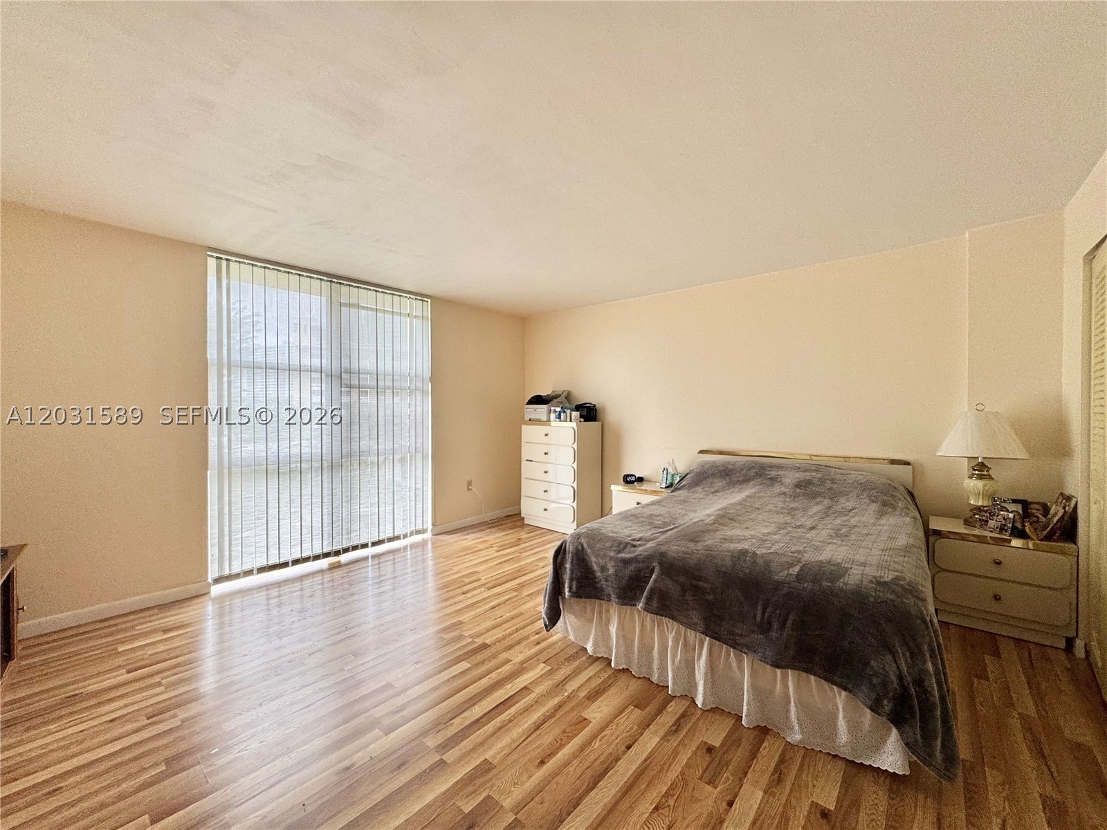 FAIRVIEW HOUSE CONDO - Residential