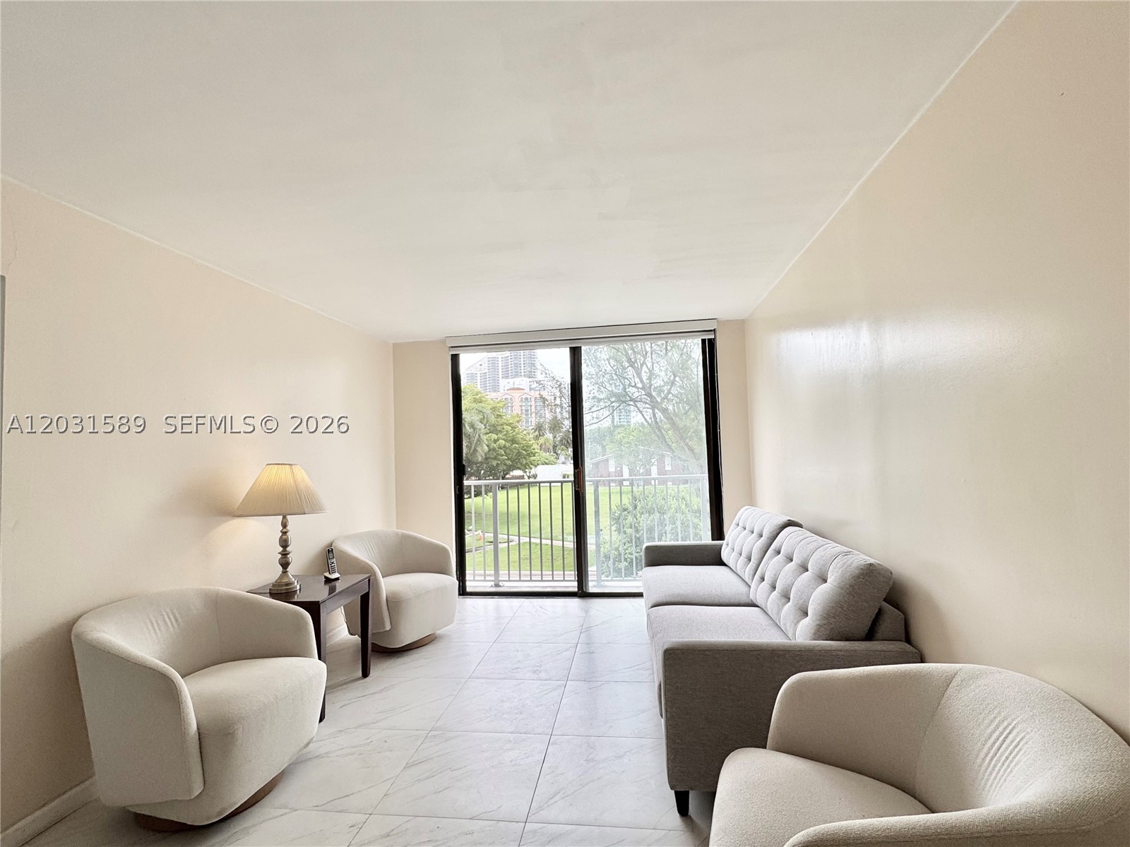 FAIRVIEW HOUSE CONDO - Residential
