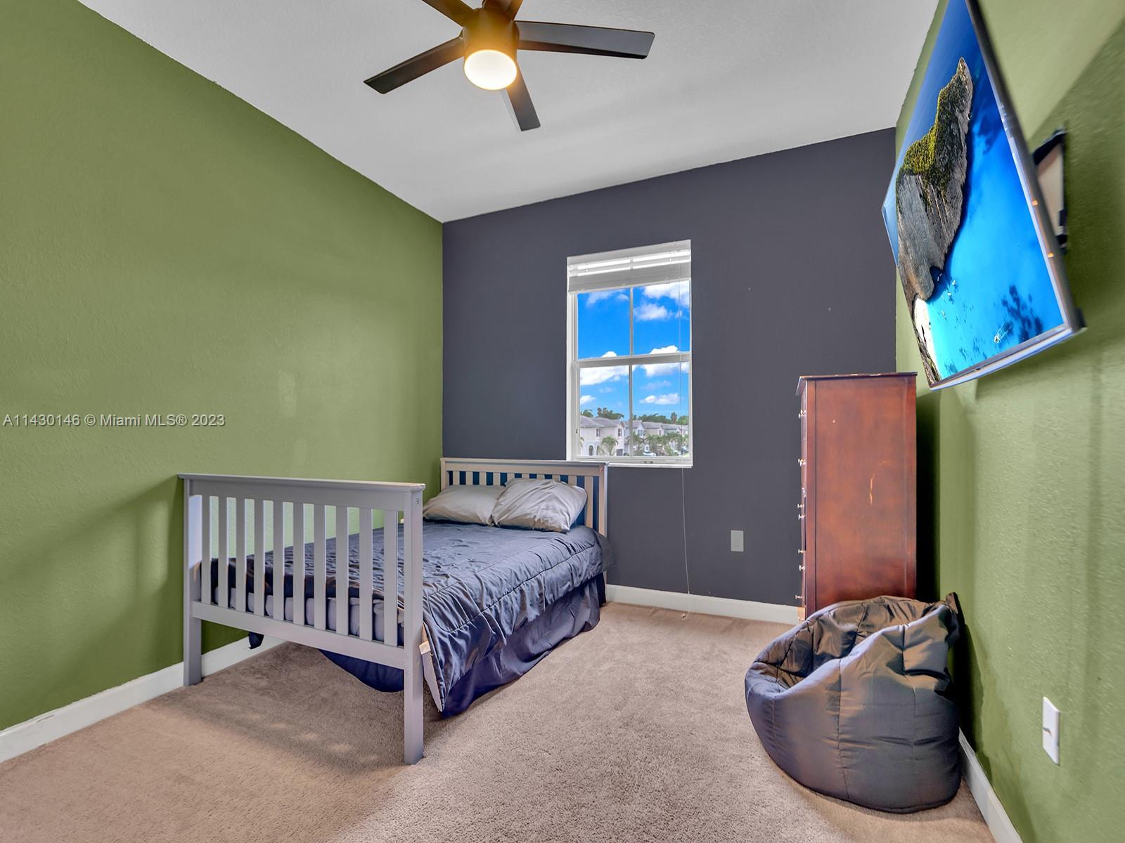 HOMESTEAD PARK OF COMMERC - Residential