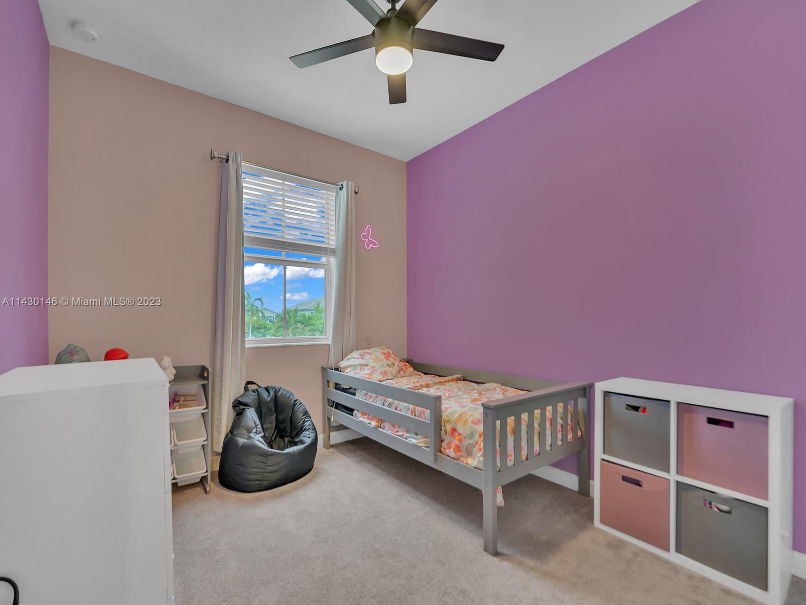 HOMESTEAD PARK OF COMMERC - Residential