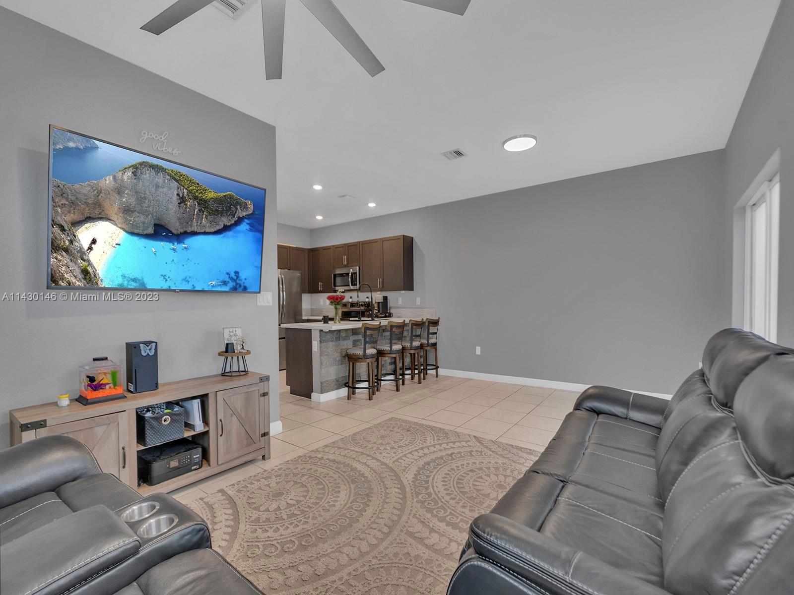 HOMESTEAD PARK OF COMMERC - Residential