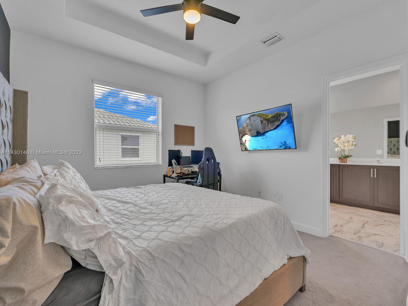 HOMESTEAD PARK OF COMMERC - Residential