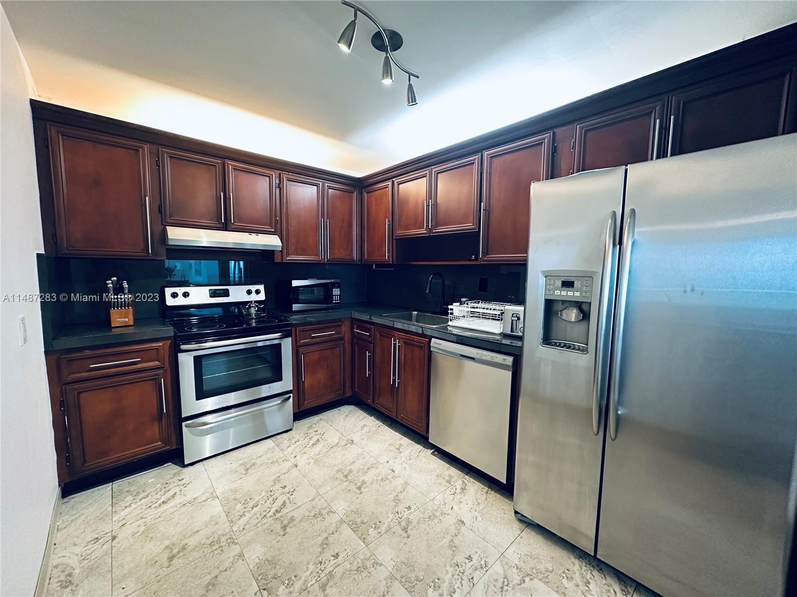 ARLEN HOUSE EAST CONDO - Residential Lease