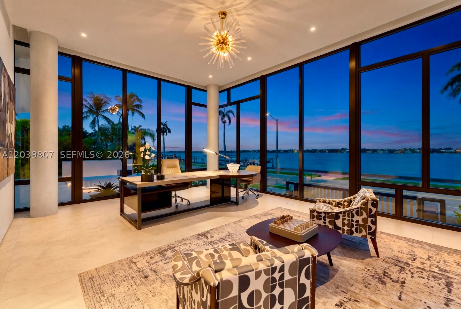 BEACH SHORES - Residential