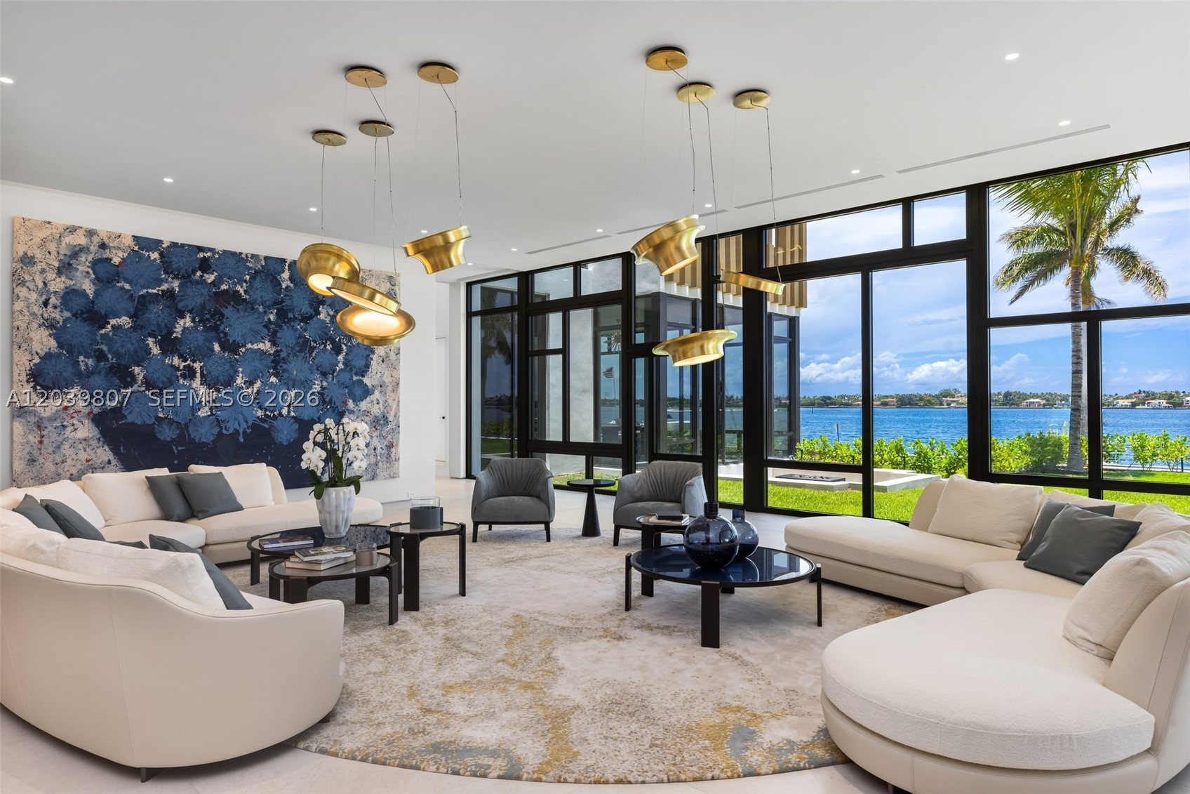 BEACH SHORES - Residential