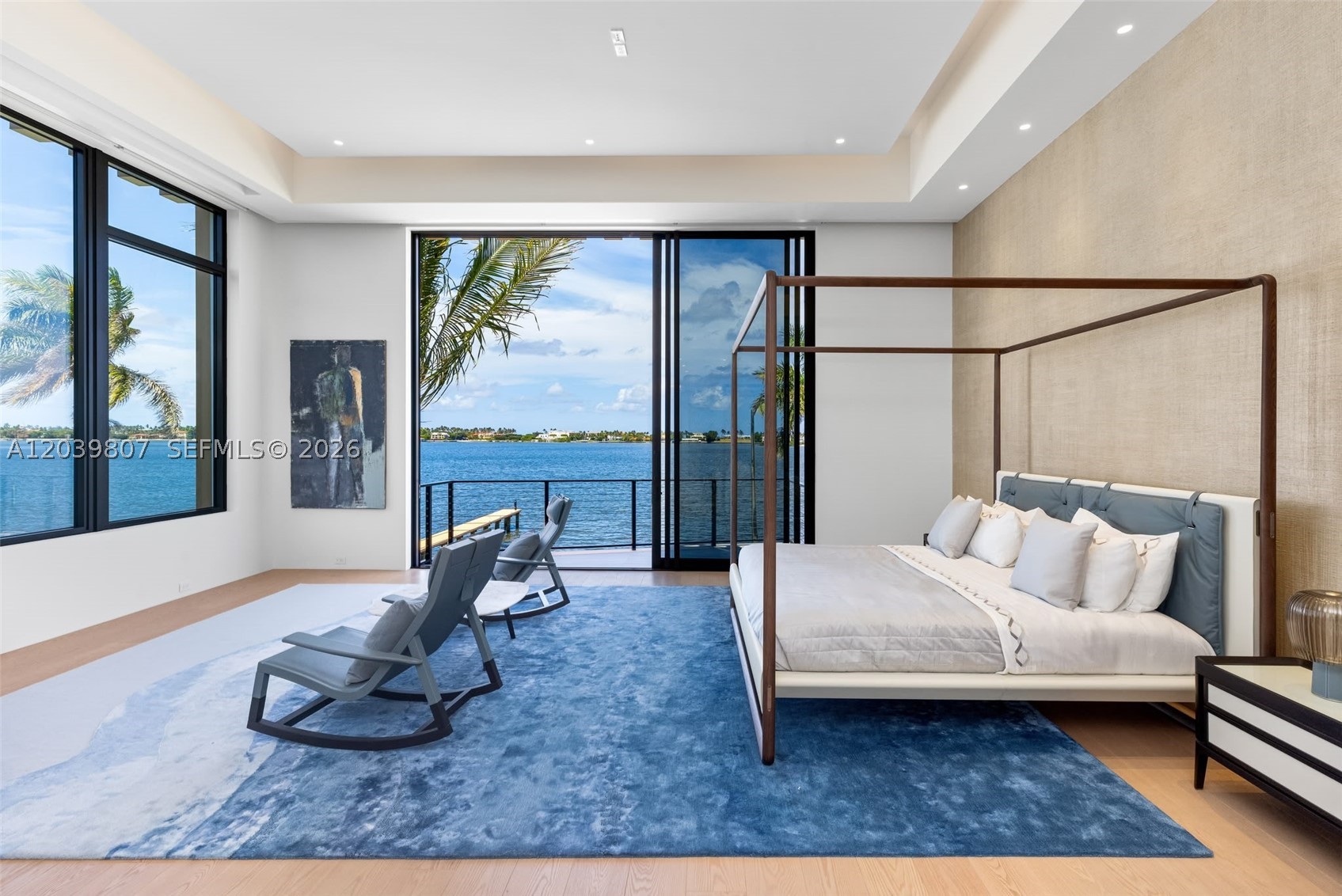 BEACH SHORES - Residential