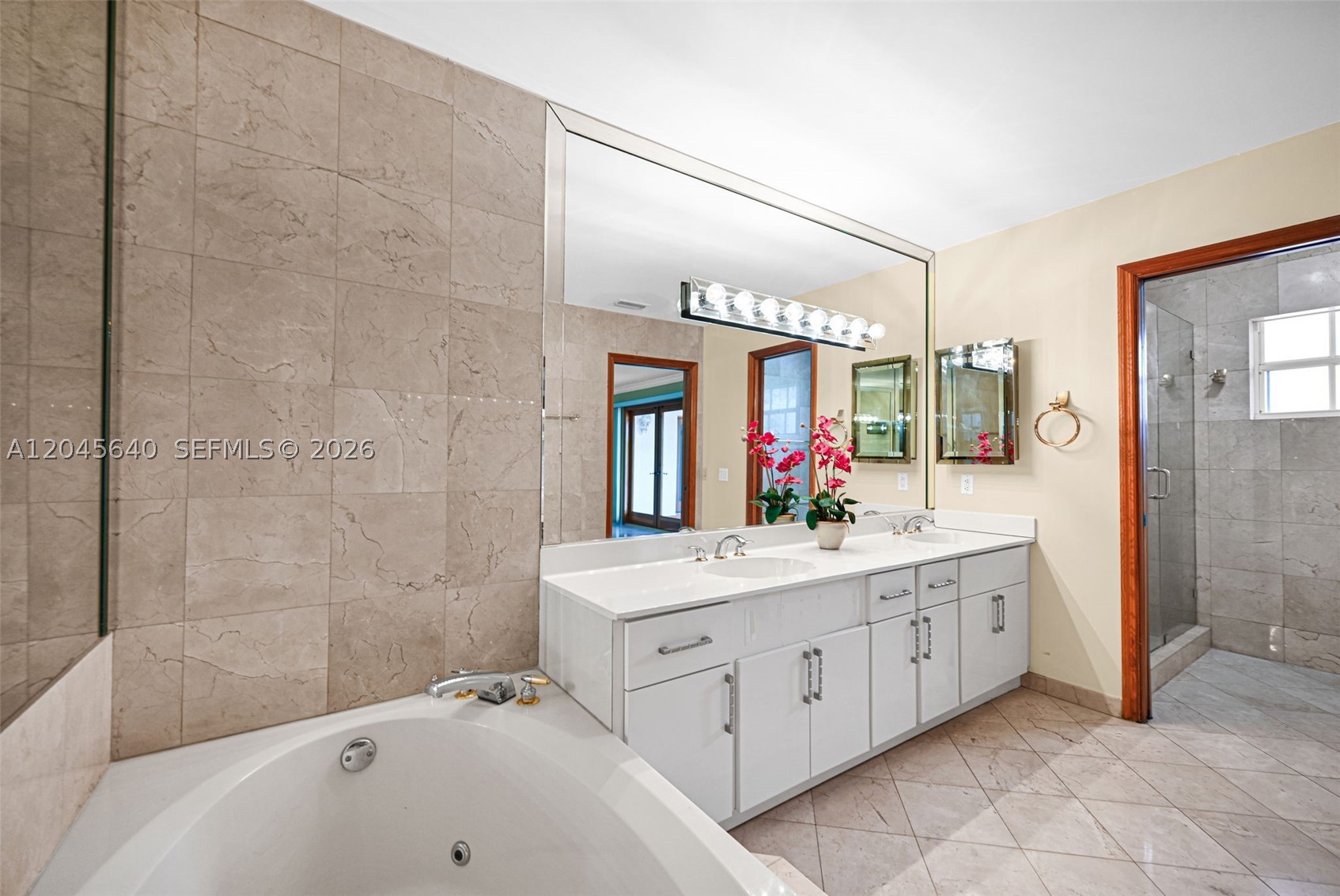 MARY ANN ESTATES 1ST ADDN - Residential