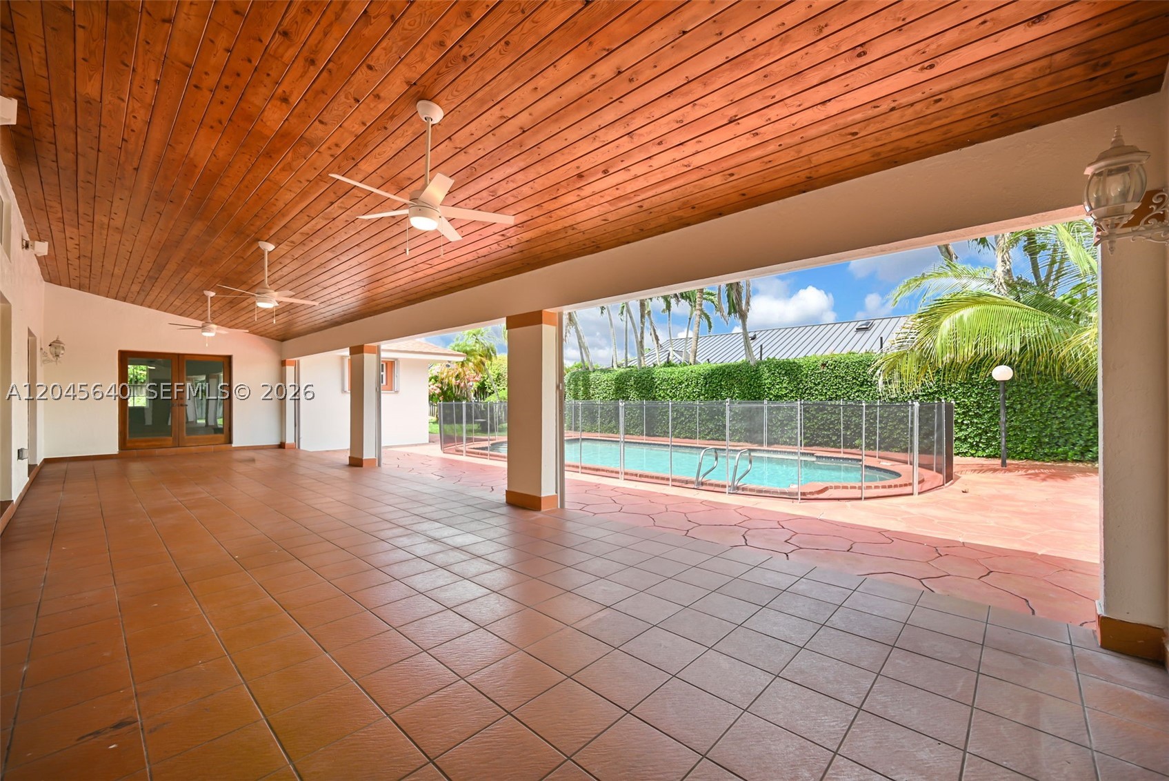MARY ANN ESTATES 1ST ADDN - Residential