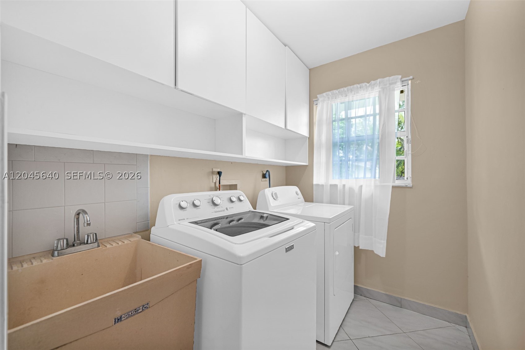 MARY ANN ESTATES 1ST ADDN - Residential