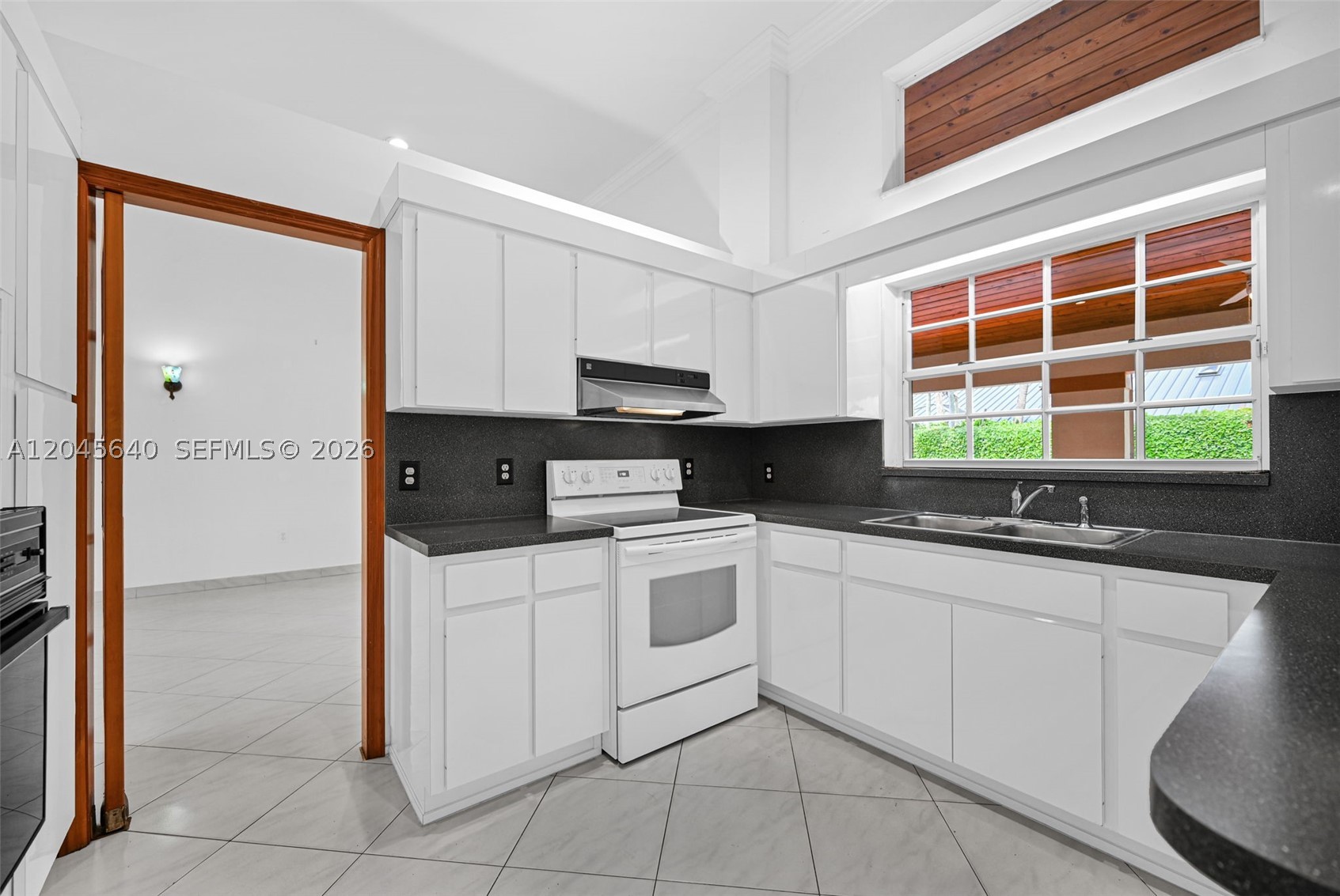 MARY ANN ESTATES 1ST ADDN - Residential