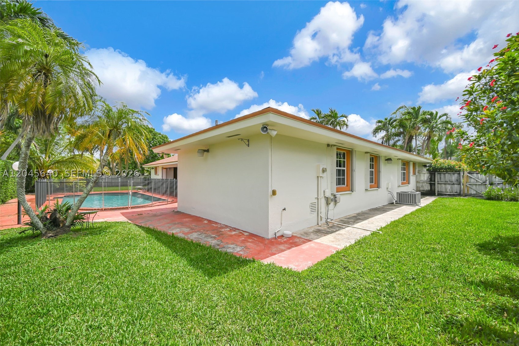 MARY ANN ESTATES 1ST ADDN - Residential
