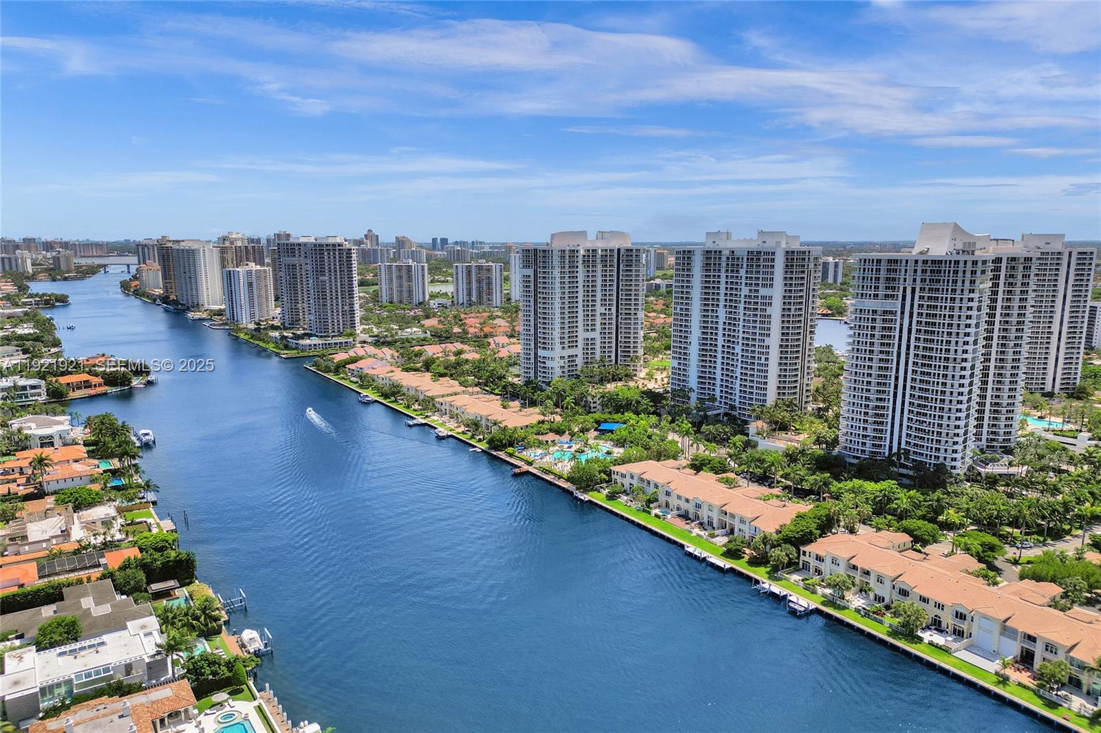 ATLANTIC I AT THE POINT C - Residential