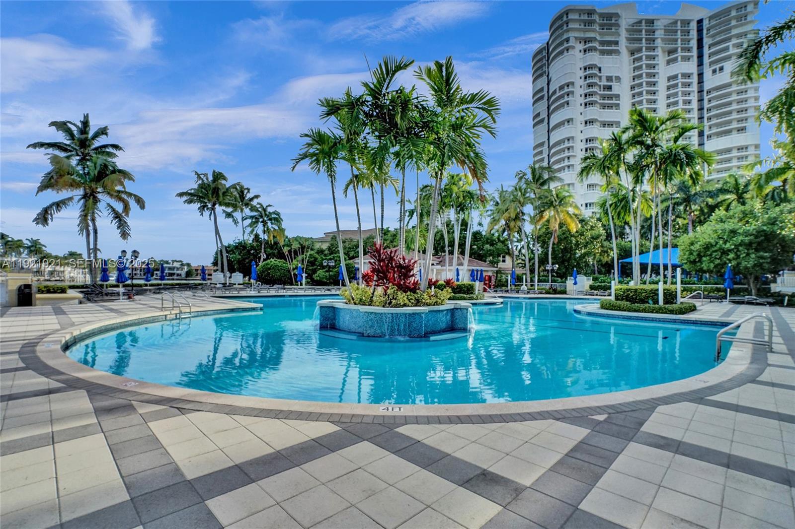 ATLANTIC I AT THE POINT C - Residential