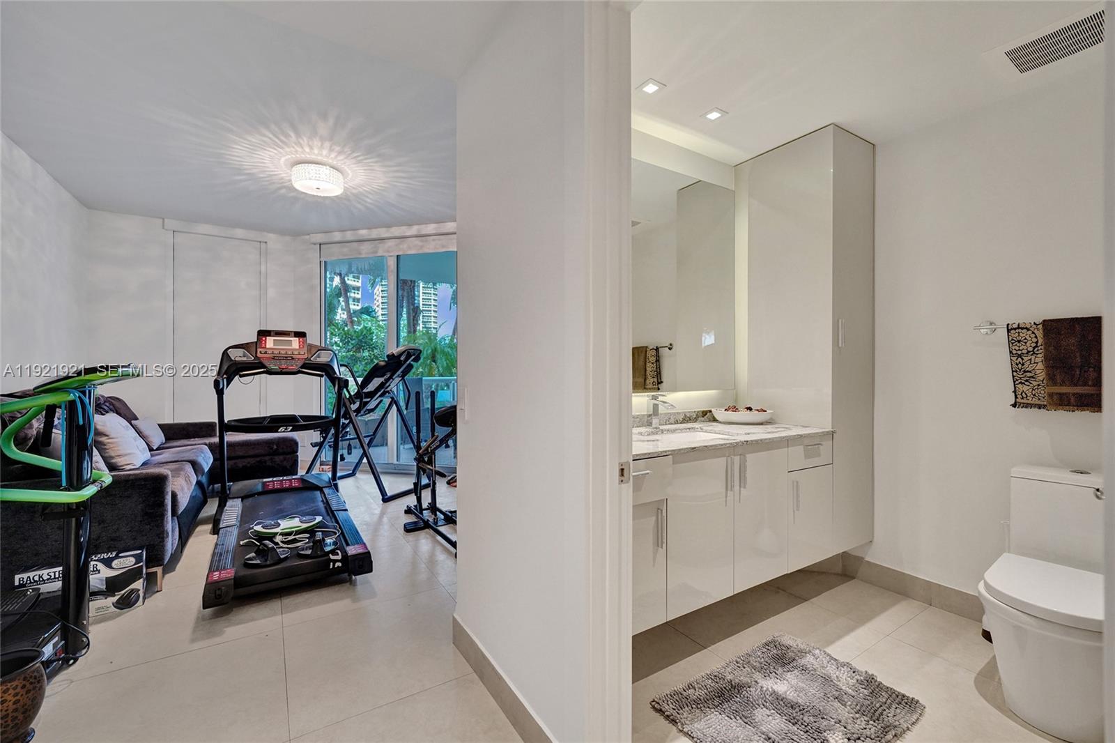 ATLANTIC I AT THE POINT C - Residential