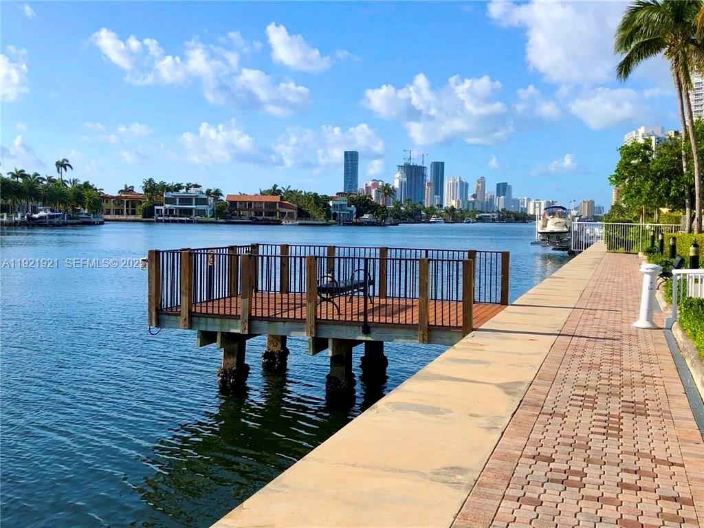 ATLANTIC I AT THE POINT C - Residential