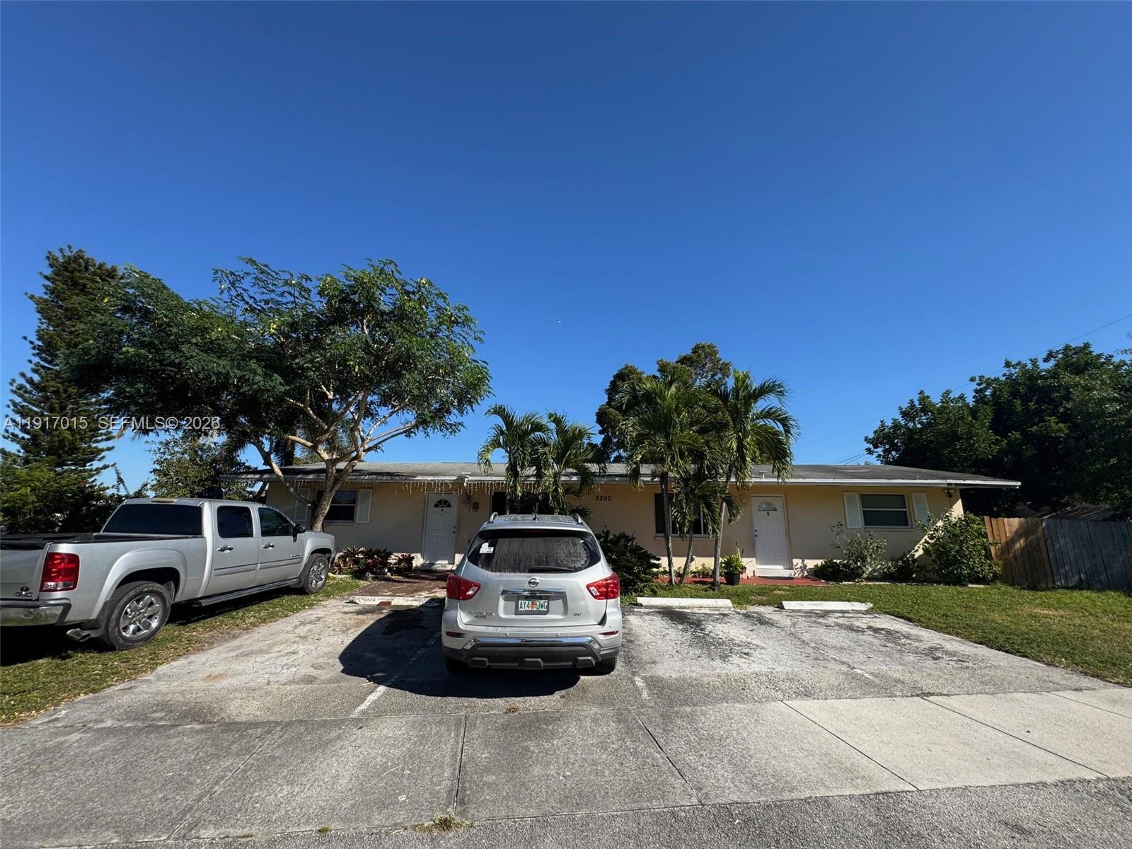 FLORAL HEIGHTS - Residential Income