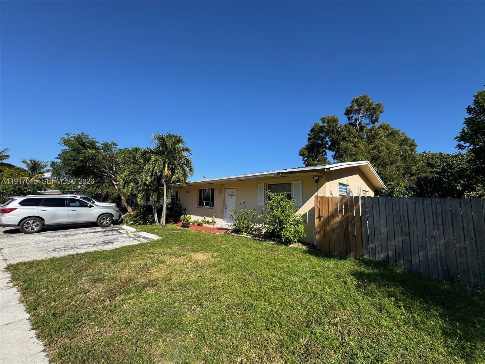 FLORAL HEIGHTS - Residential Income