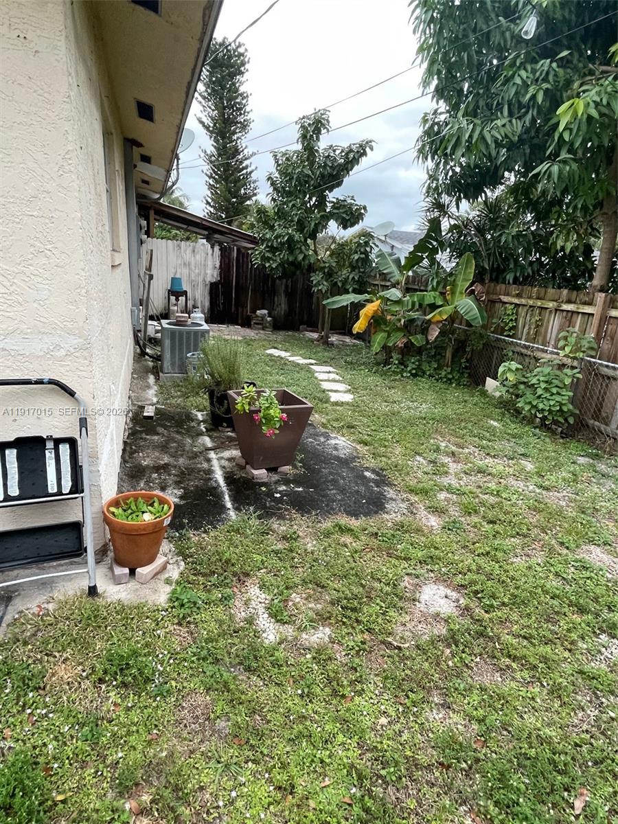 FLORAL HEIGHTS - Residential Income
