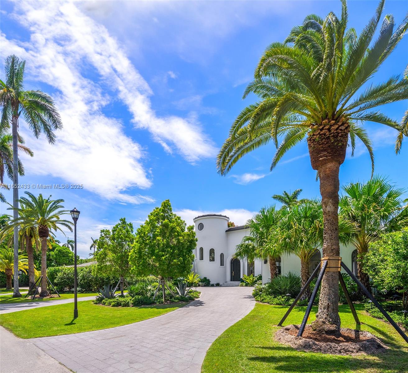 LA GORCE ISLAND - Residential