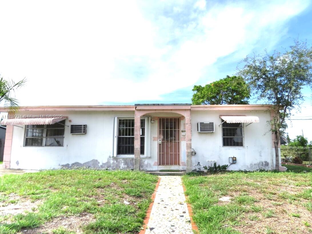 SANDERS PARK - Residential