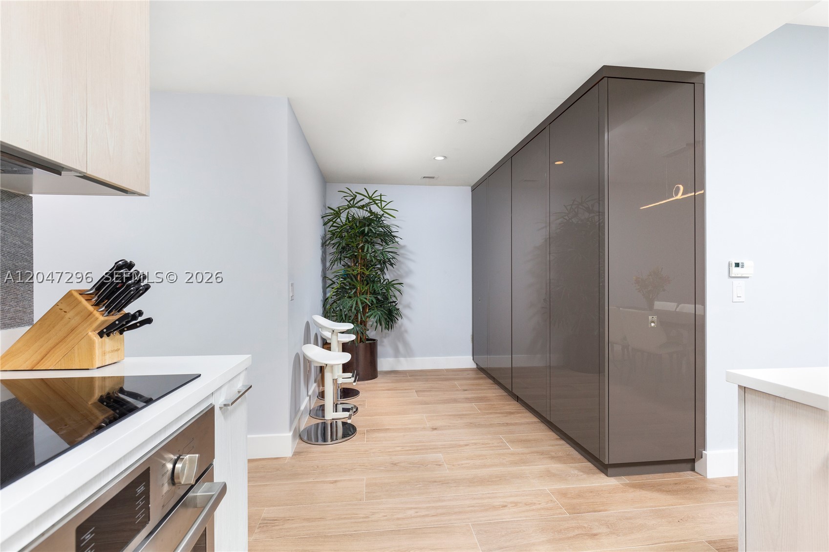 PARAISO BAYVIEWS CONDO - Residential Lease