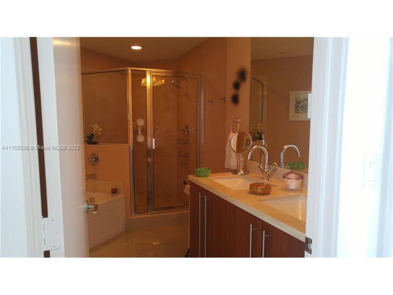 THE AXIS ON BRICKELL COND - Residential Lease