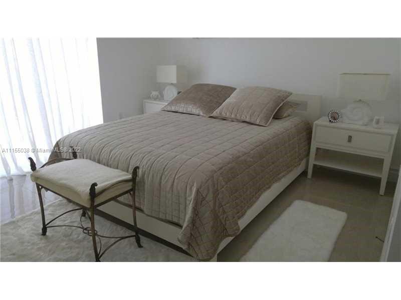 THE AXIS ON BRICKELL COND - Residential Lease