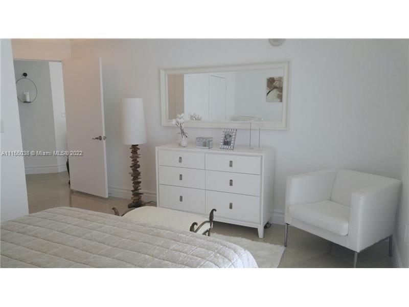 THE AXIS ON BRICKELL COND - Residential Lease