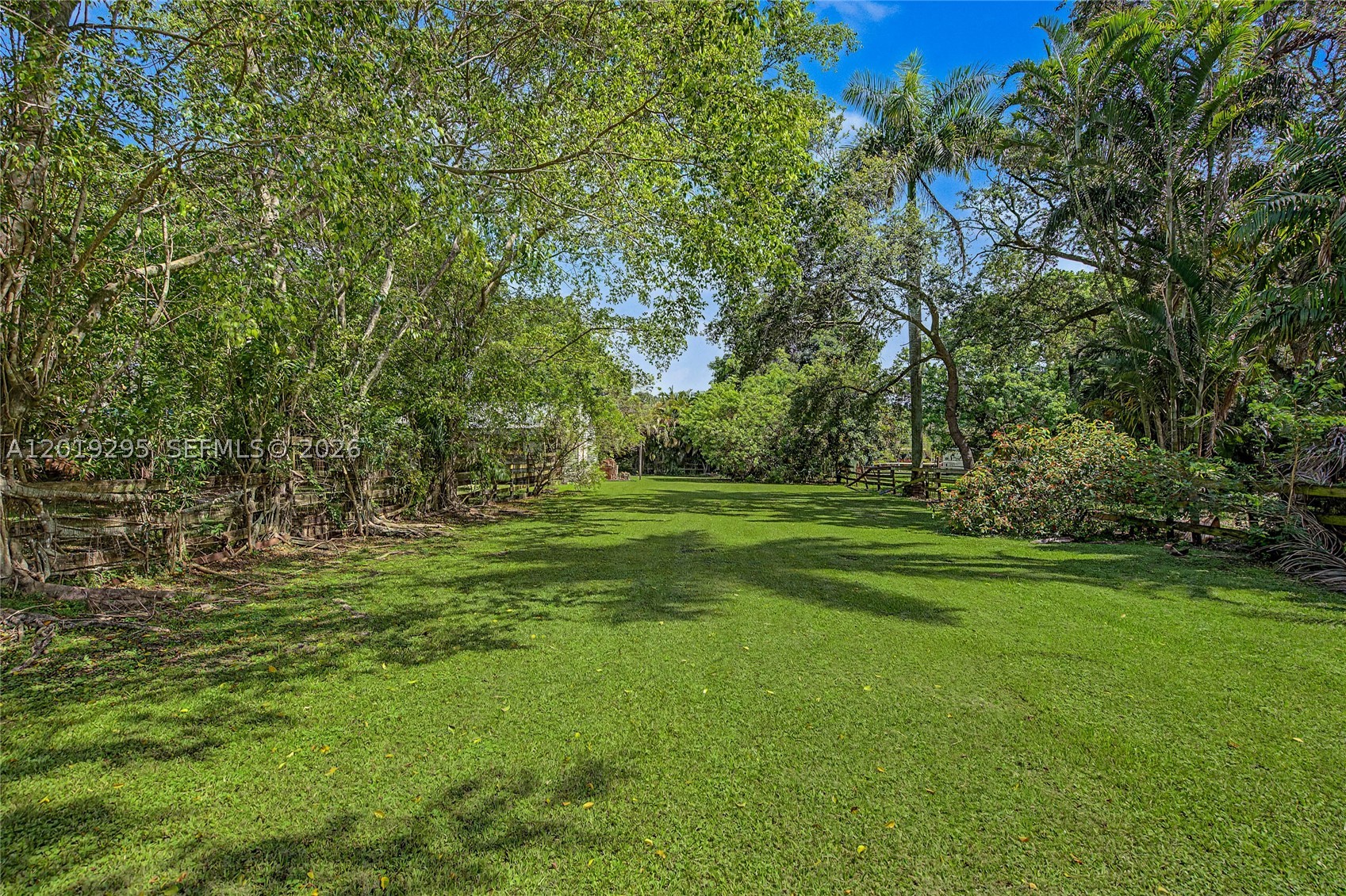 FLA FRUIT LANDS CO - Residential