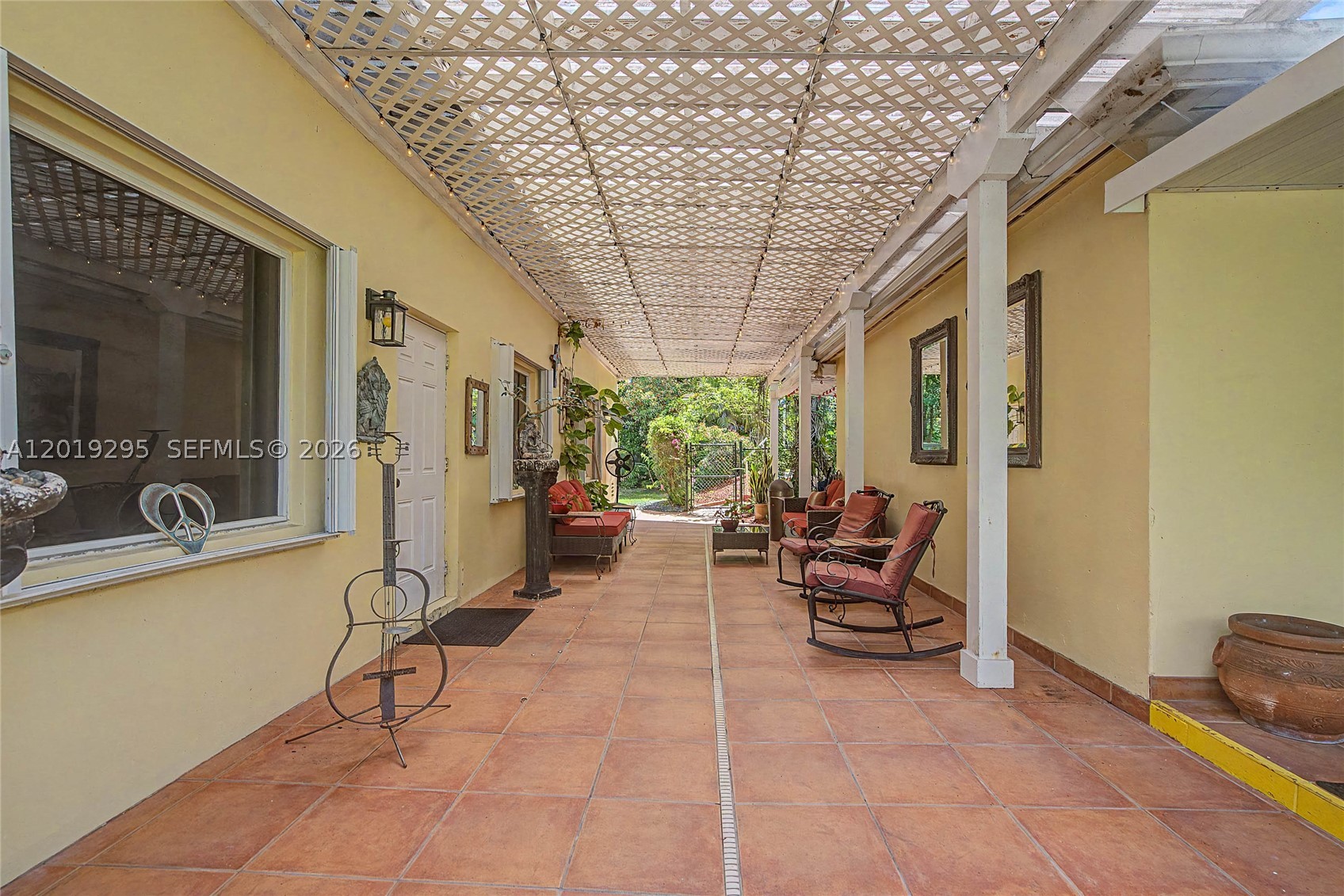 FLA FRUIT LANDS CO - Residential
