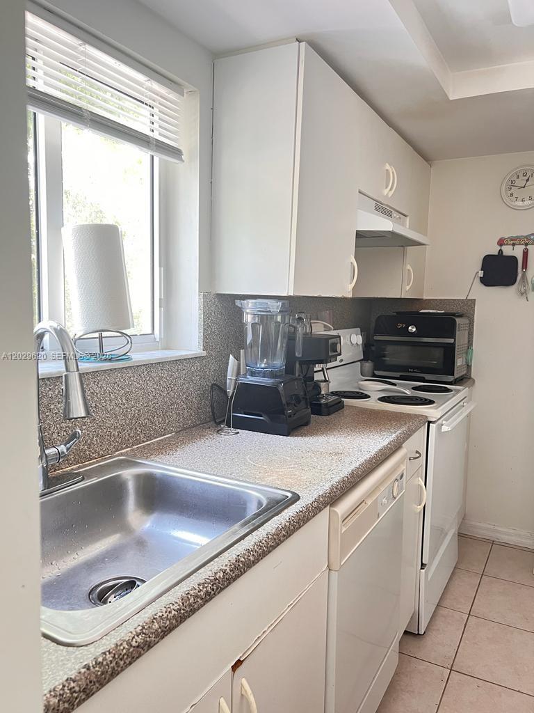 RIVER RUN SOUTH CONDO - Residential Lease